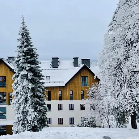 N&b Góry, Spa, Basen I Jacuzzi *